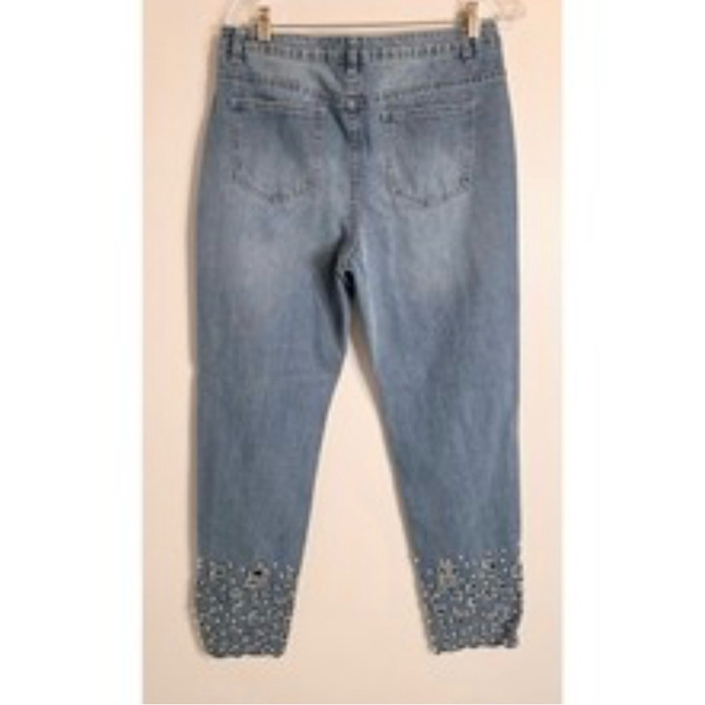 VENUS Denim Cropped Jeans with Decorative Hem